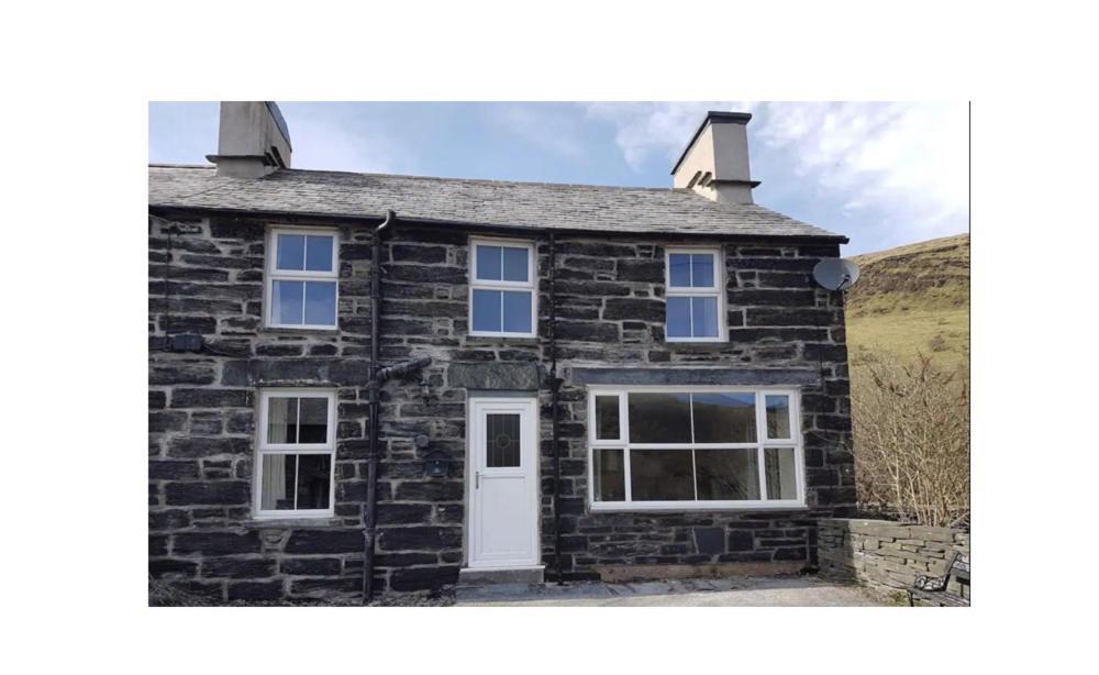 Yr Hen Siop - 4 Bed Welsh Cottage In Snowdonia Penmachno Екстер'єр фото